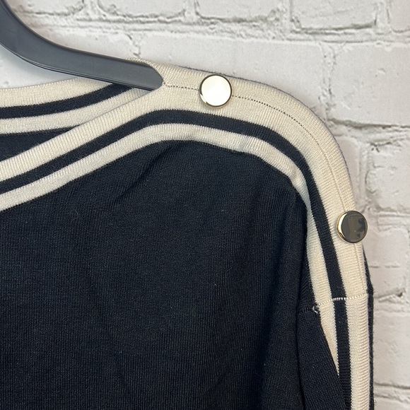 Charter Club Black Boatneck Button Detail Sweater Size Medium - Picture 3 of 5